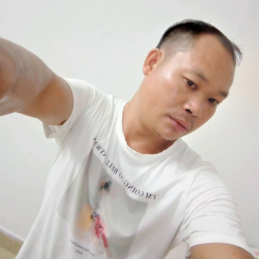 你有酒,我有故事