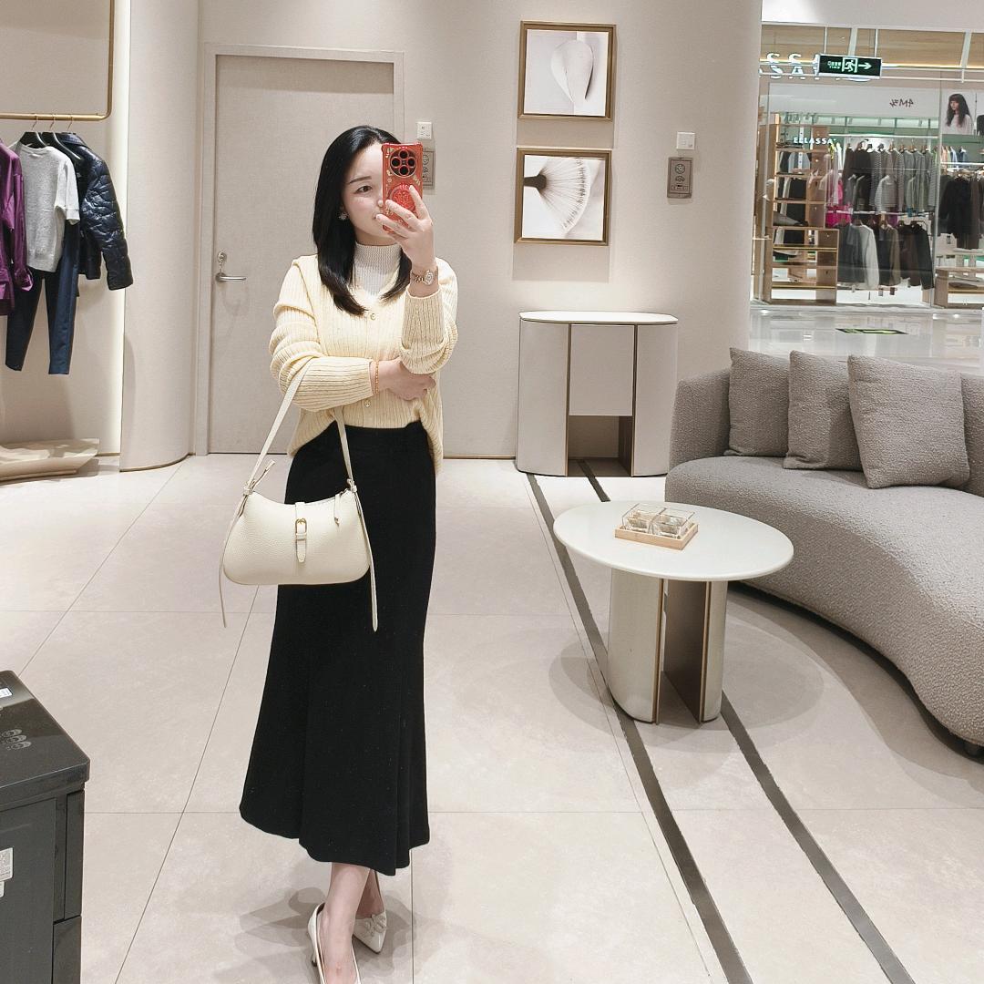 -ELLASSAY~丽-