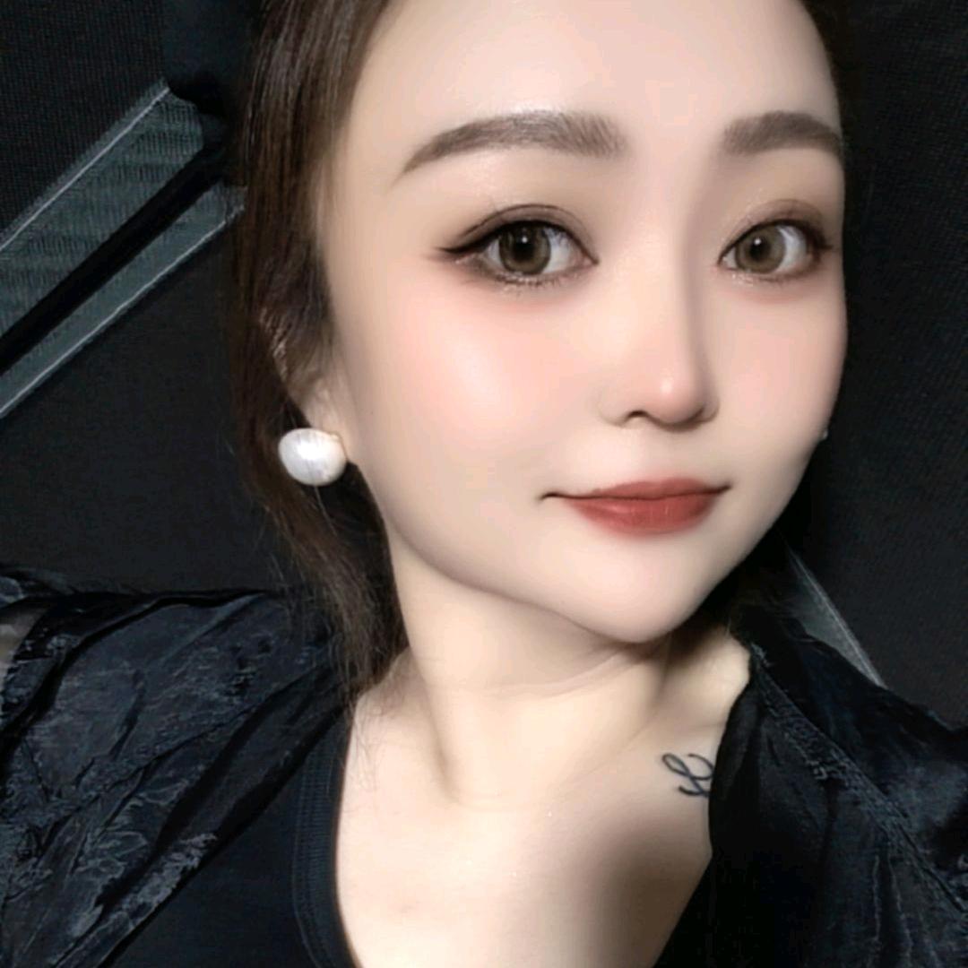 _[人间富贵花-♡]