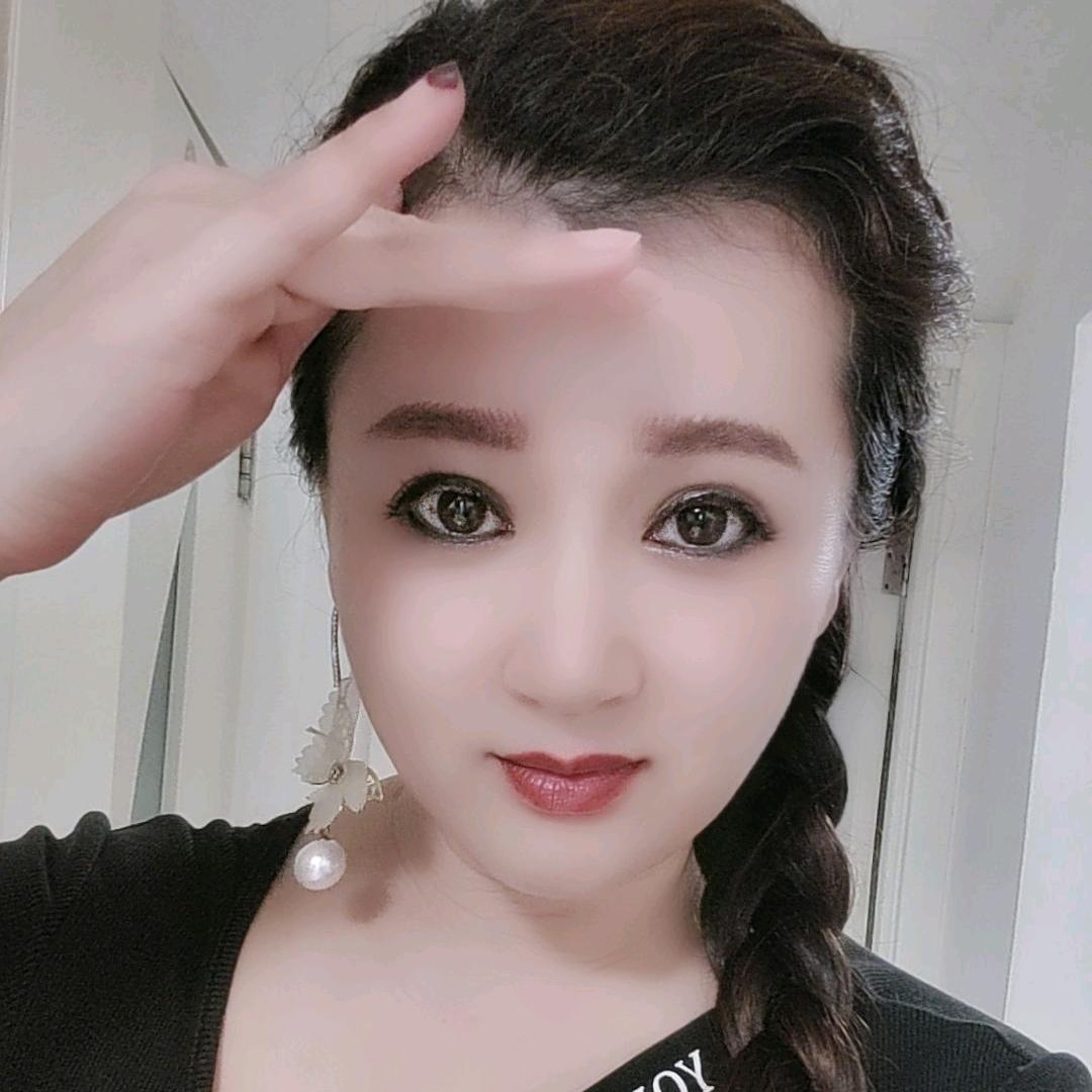 鸭鸭主播易