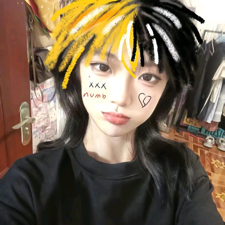 叶  湘 伦