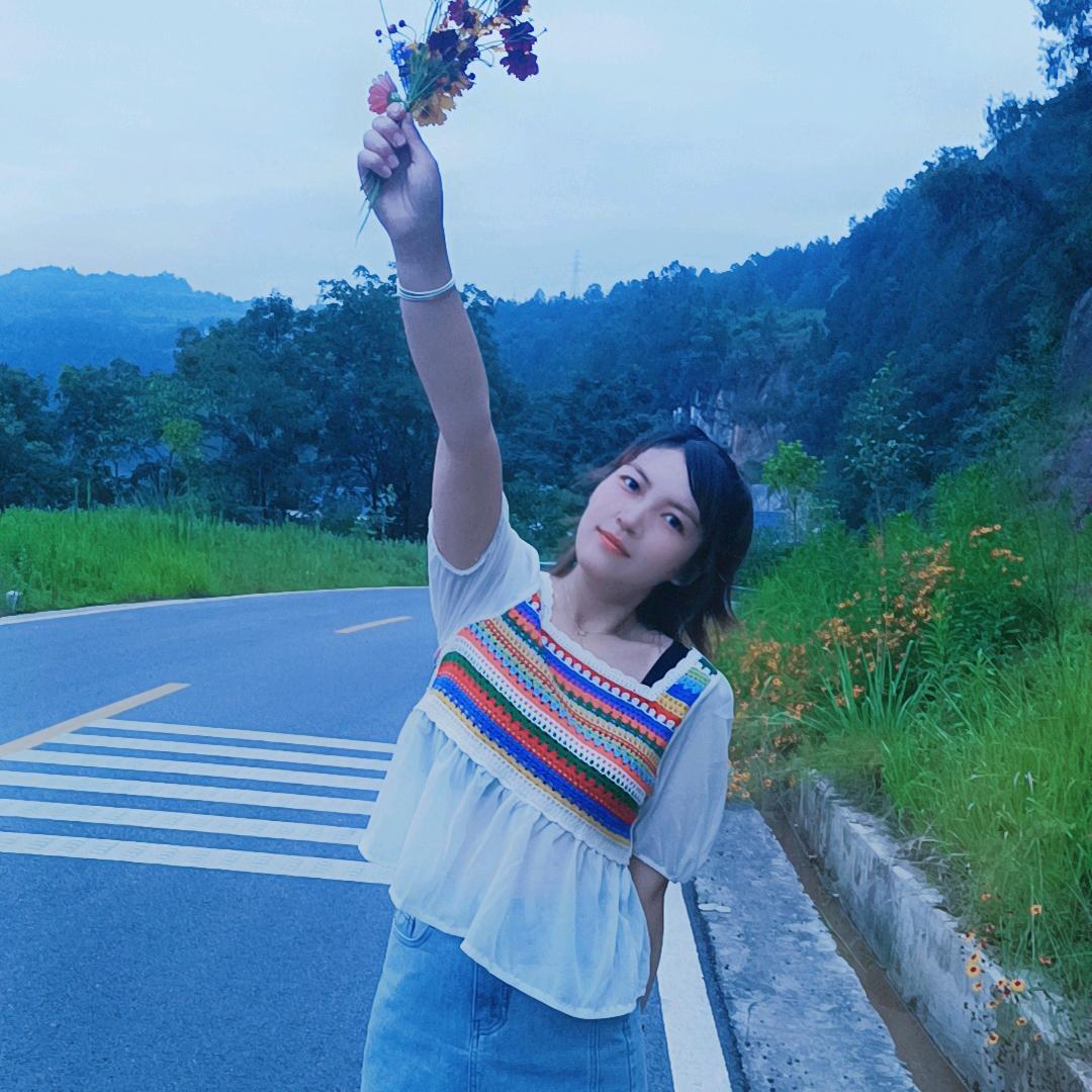 请叫我李郑好❤