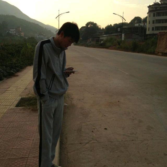 胡建人
