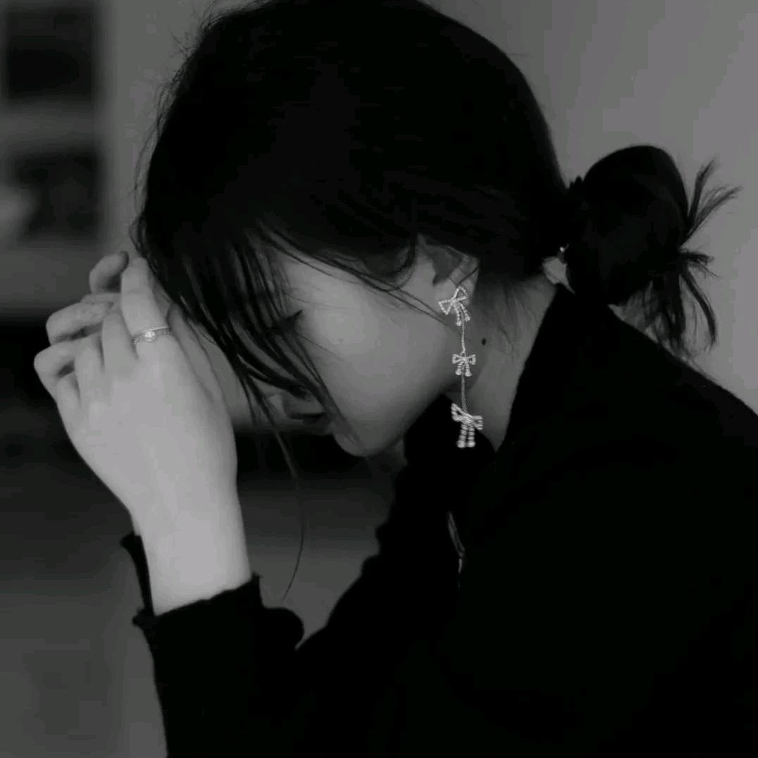 @妮儿《拒绝连赞》