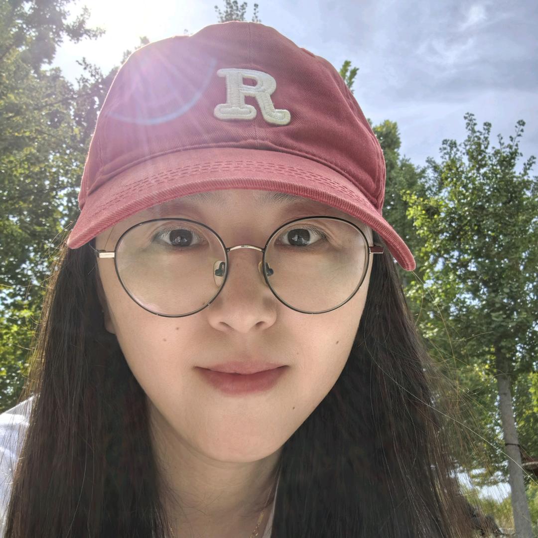 欢饮老板娘李宁