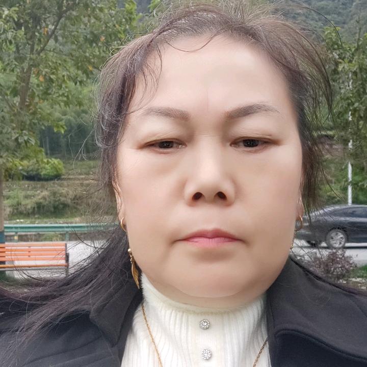龙三姐