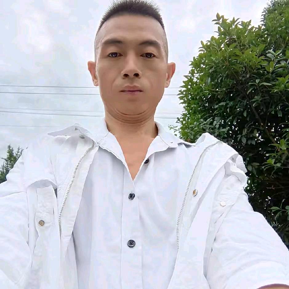 羅軍