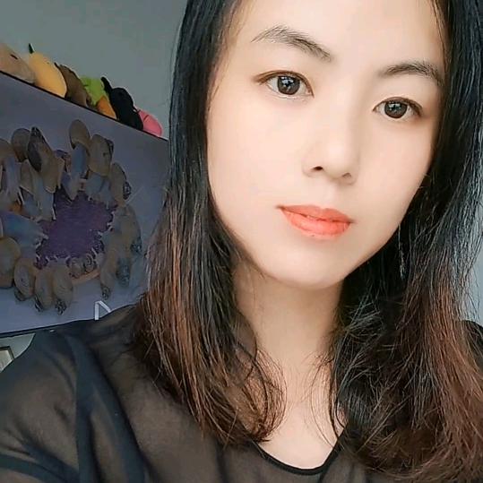 欣