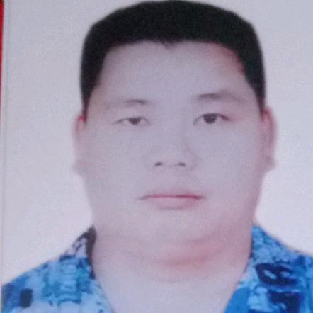 铁锤：以梦为马，不负韶华。