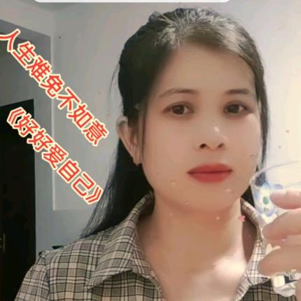 🌻铭记于心❤️