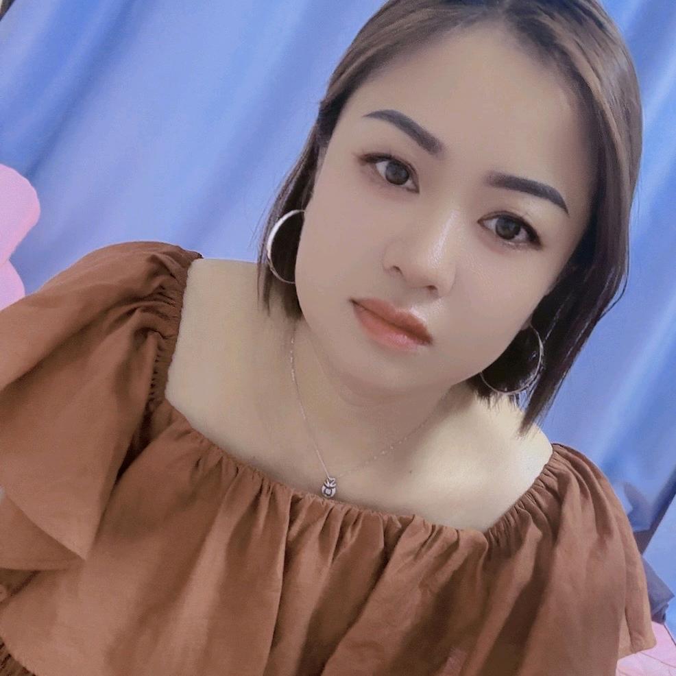 琴声如瑟月微凉