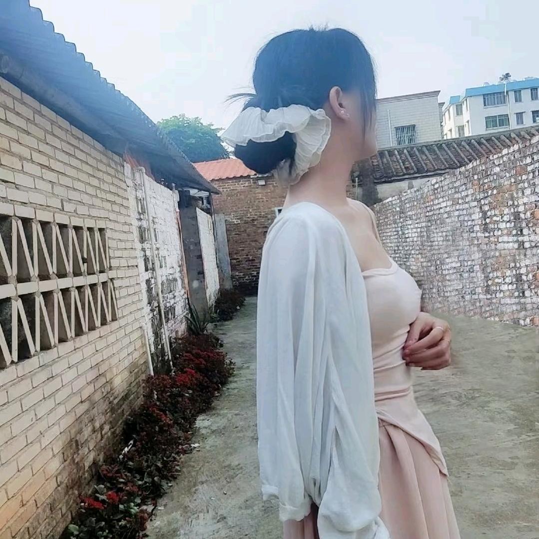 是梁梁吖
