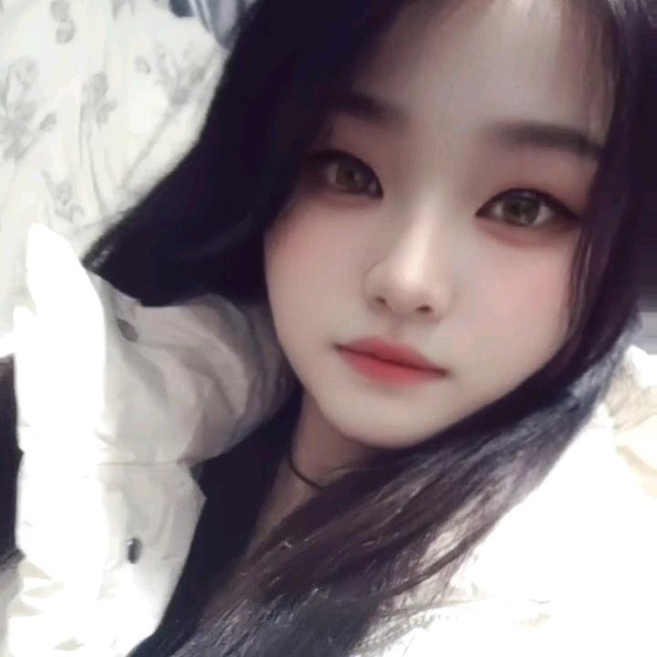 半伤琉璃梦……