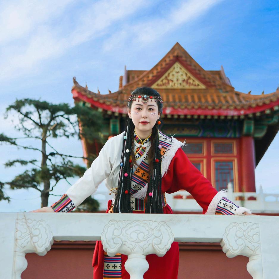 金匠世家.小芳