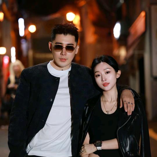 杨圣坤✨（爆款衣服返场）