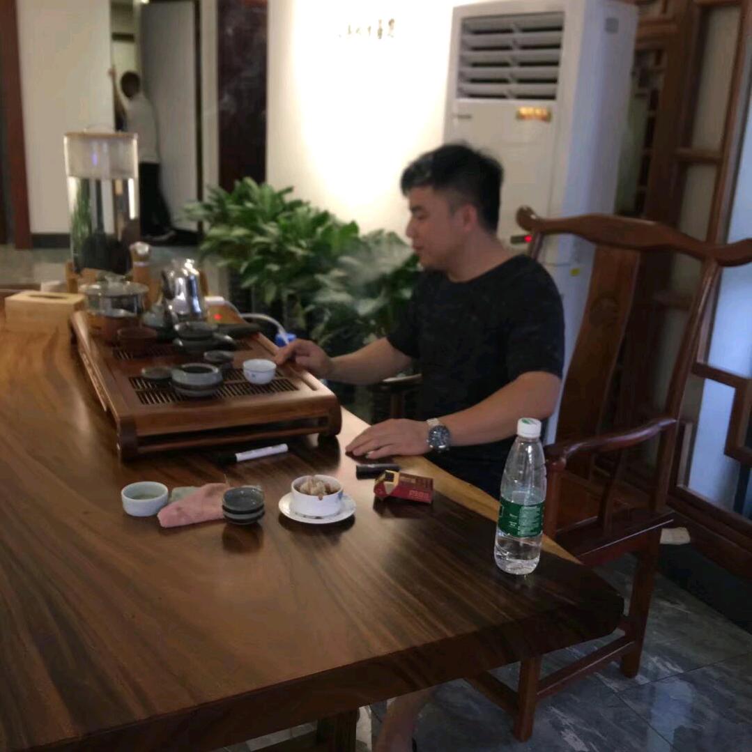 新粤煮夫.新兴小苑主理人