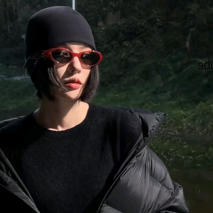 金子so much(精致穿搭)