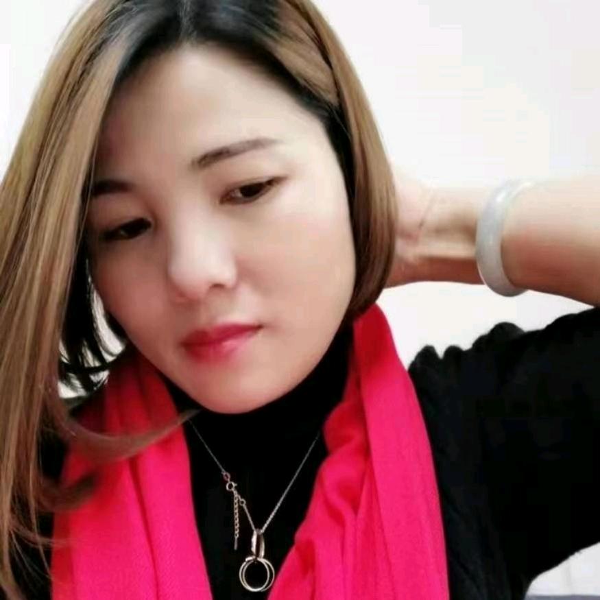 茅台梁姐姐