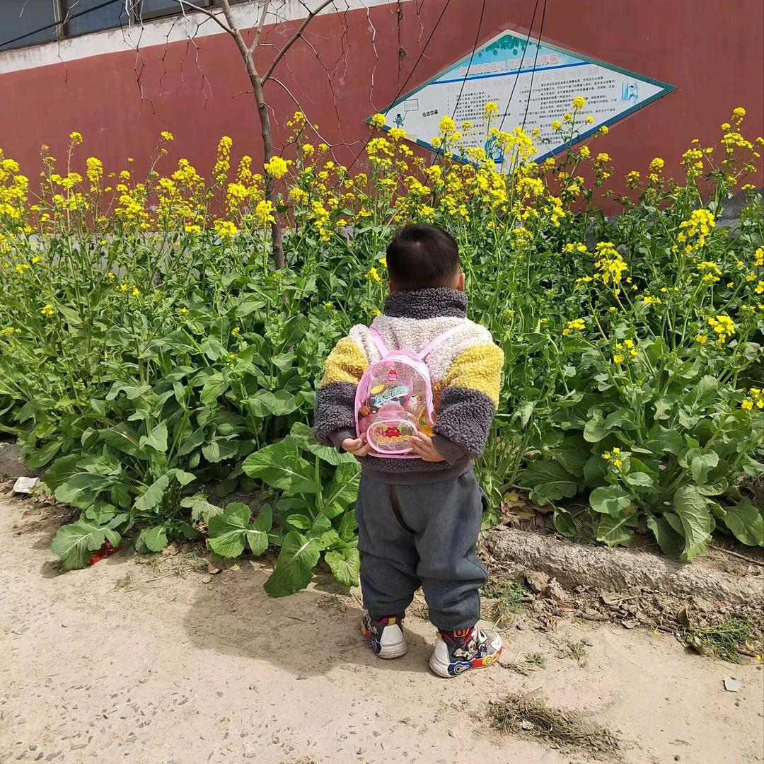 我爱钱钱爱我财神爷爷偏爱我