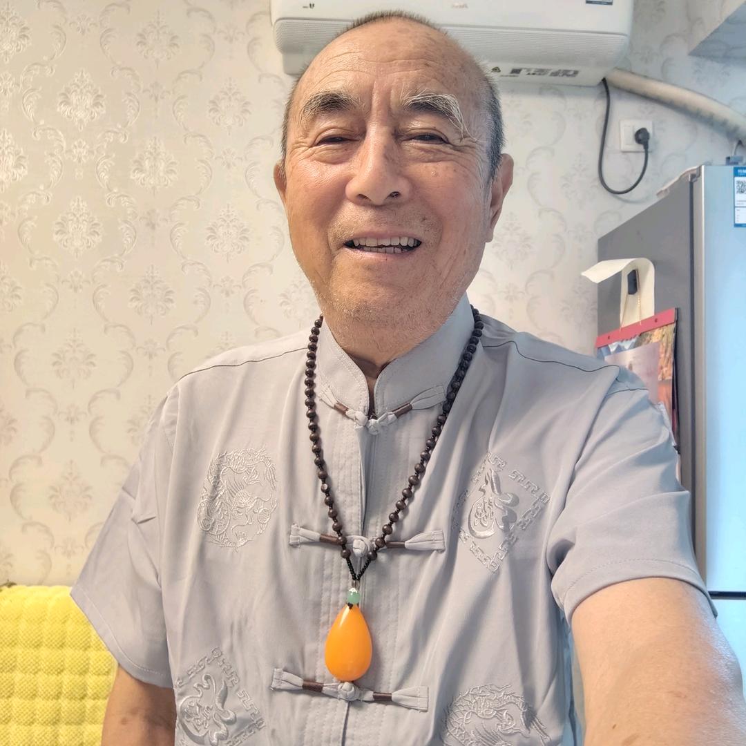 幸福一生戏友俱乐部