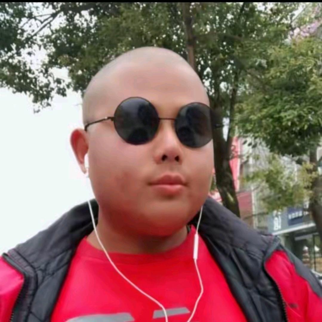 良子·想把大胃袋变小🔥