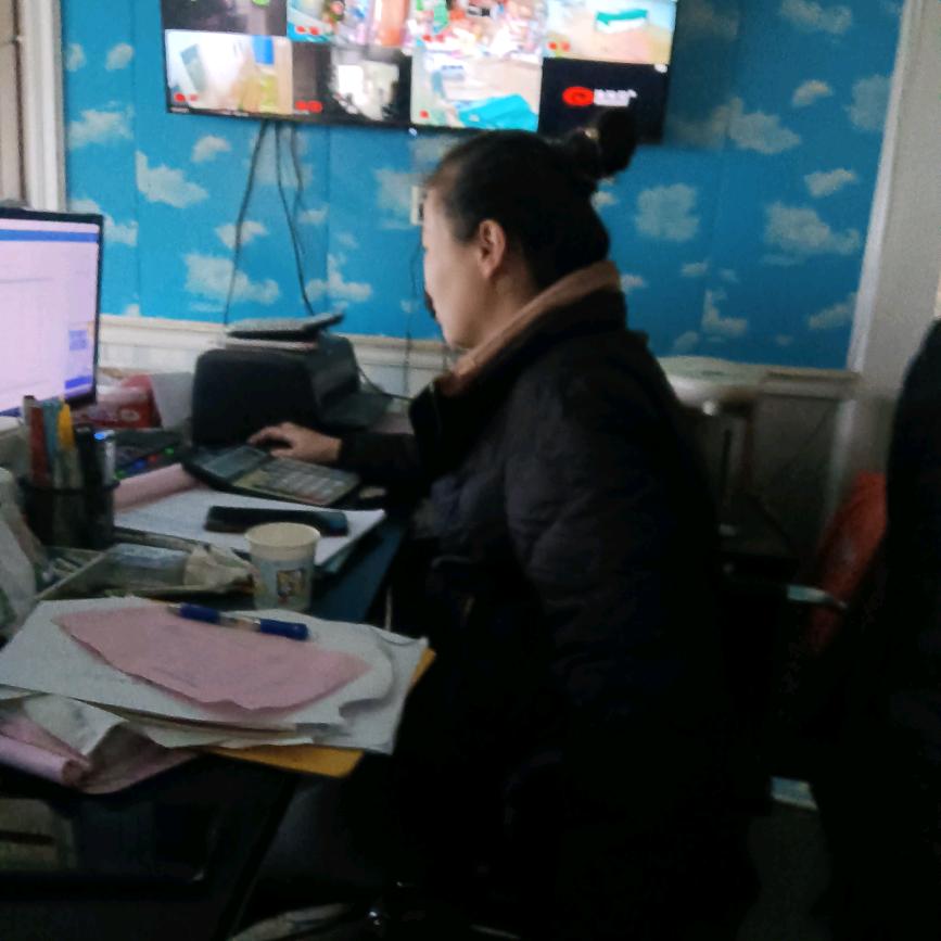 临泉县滑集米澜板材批发