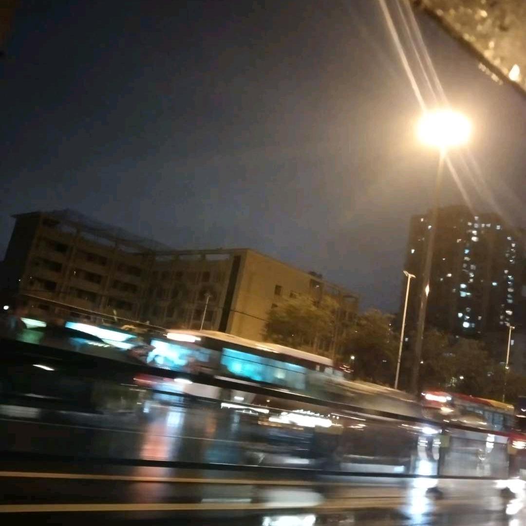 可乐爆米花🌹 ꦿএ⁵²⁰