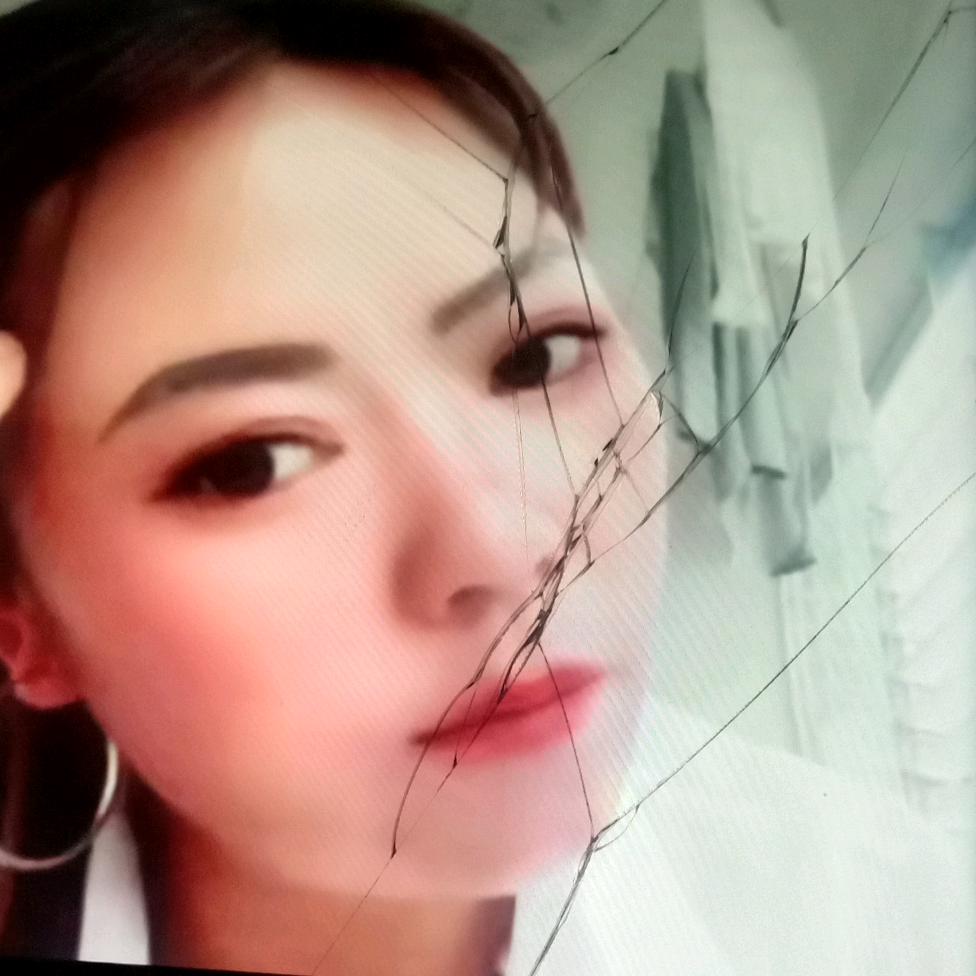 痛苦女人