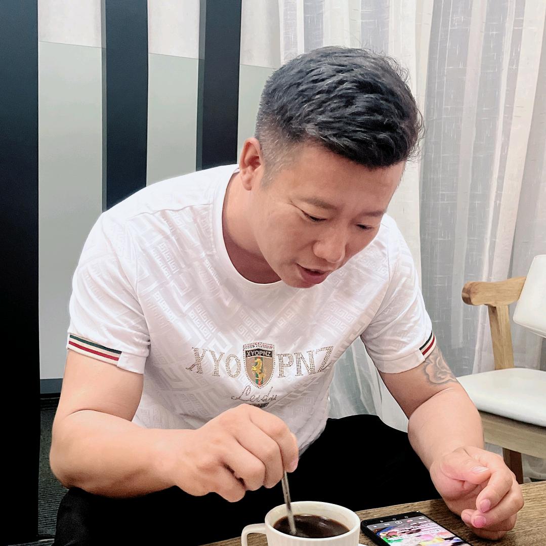 小磊