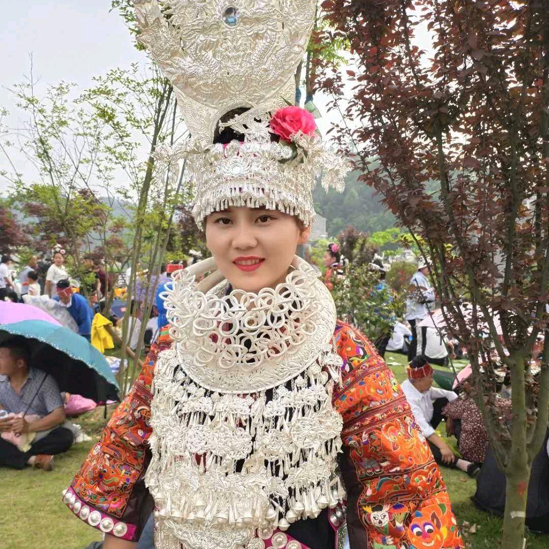 小二.