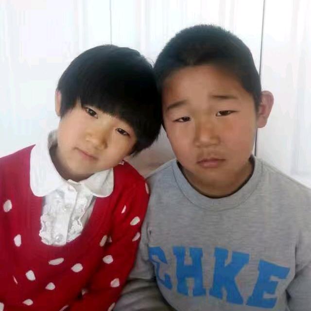 景娜👫头像