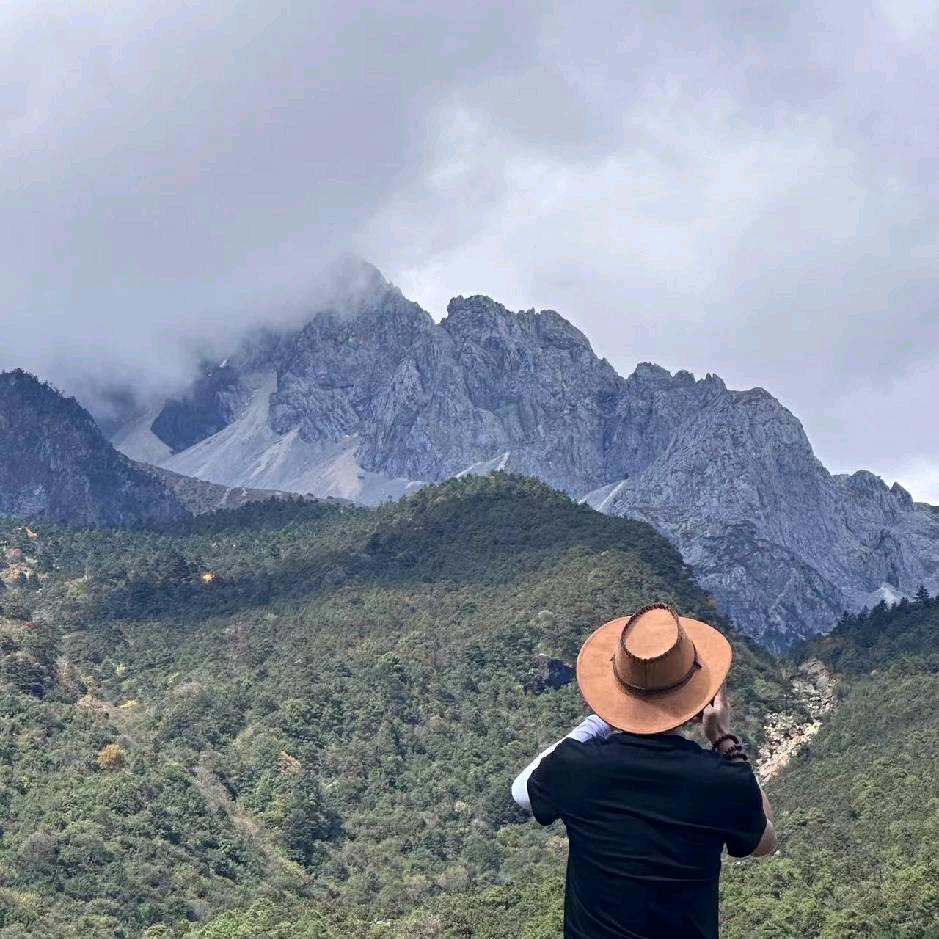 万斯特会籍经理华仔