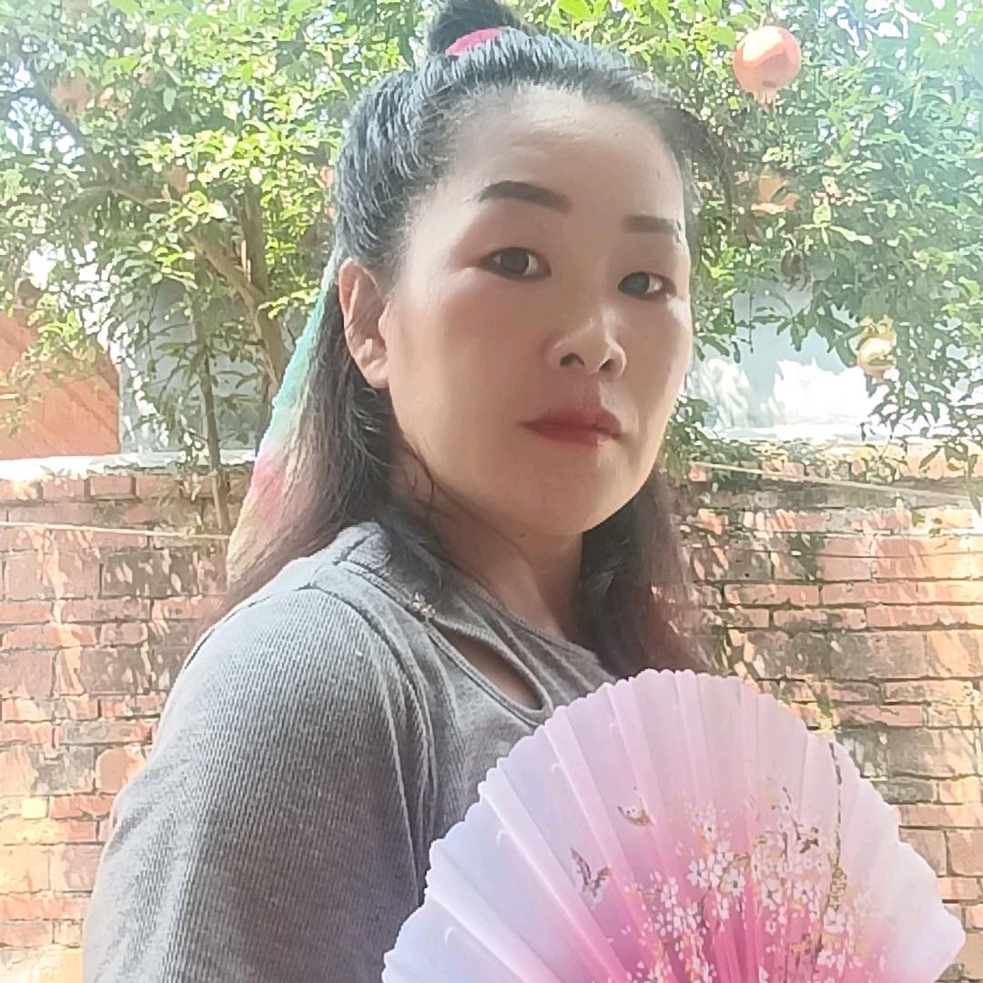 扇子姐