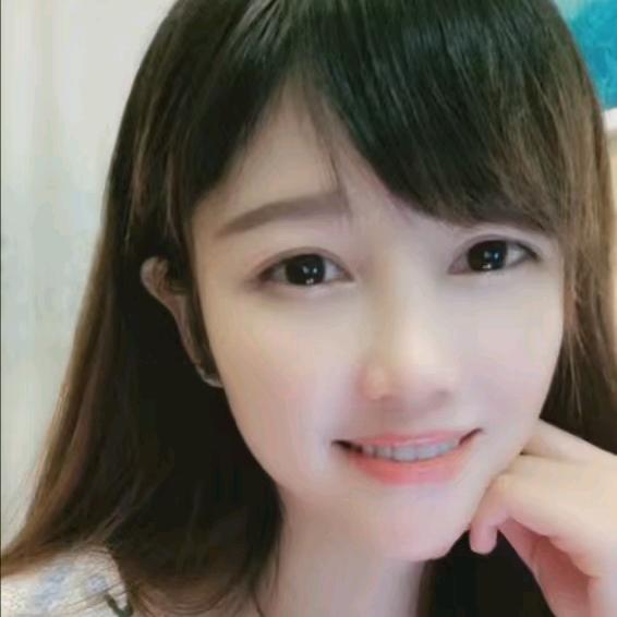 安静的云朵