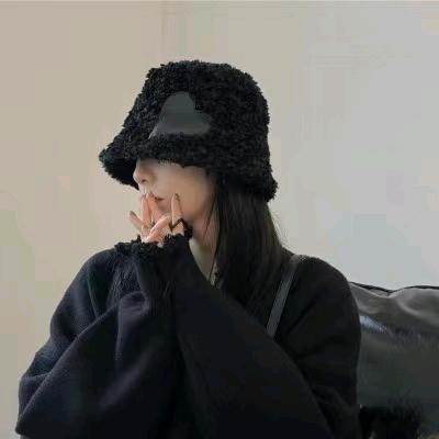 美美嘟服饰
