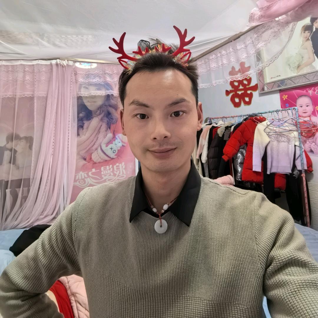 郭帅伟  地坪工程施工