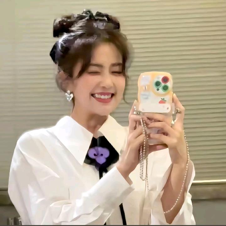 Jing Jing ˋˏᰔᩚˎˊ˗