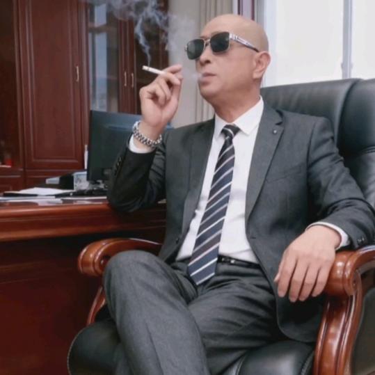 怎么开心怎么活