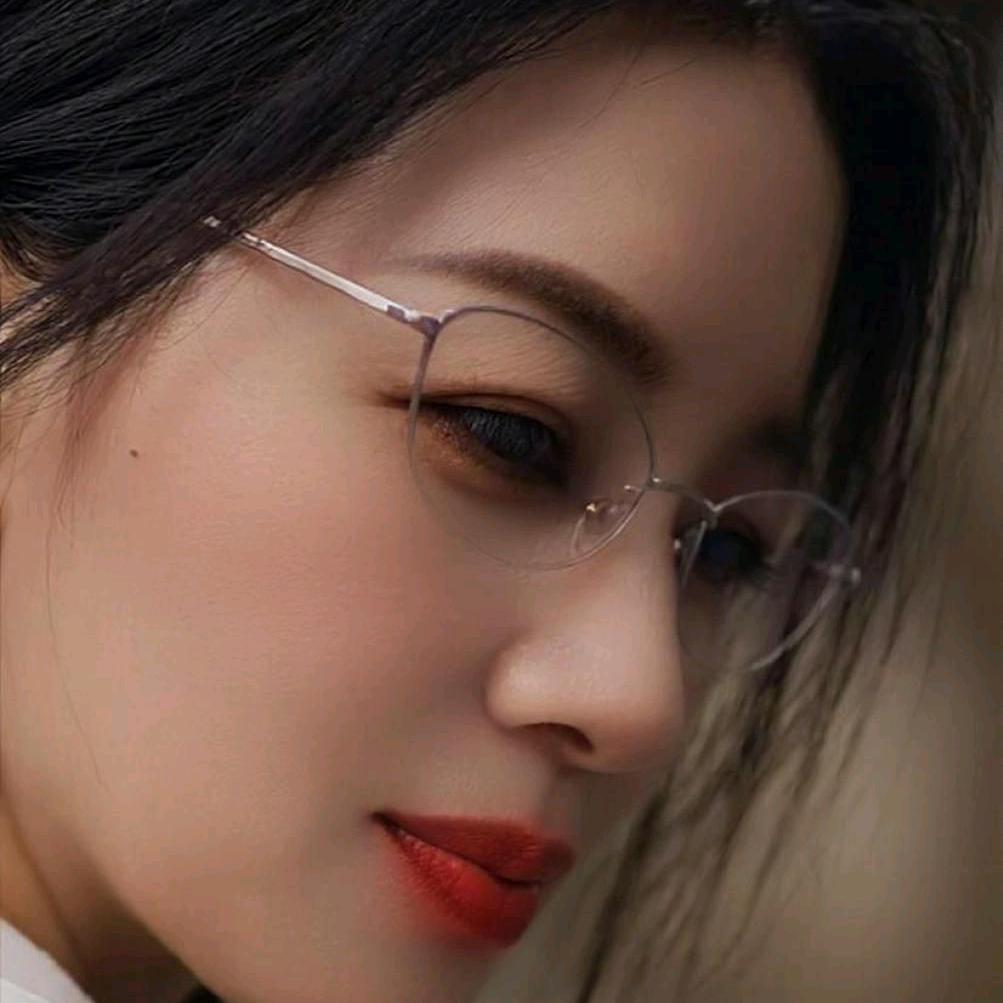 真真（依非儿曼）