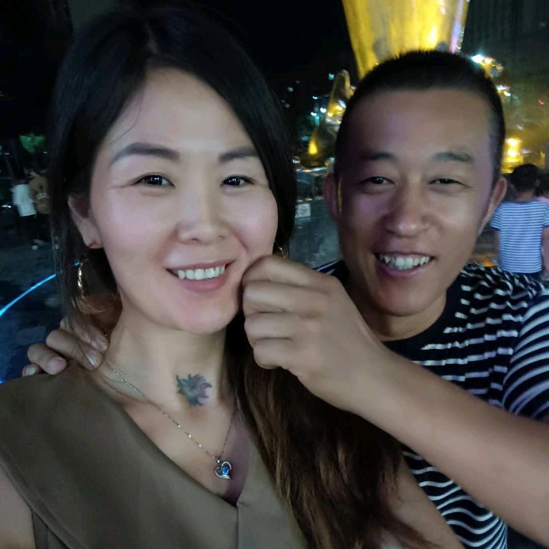 丁师傅专业贴砖🌺花木子(夫妻工)