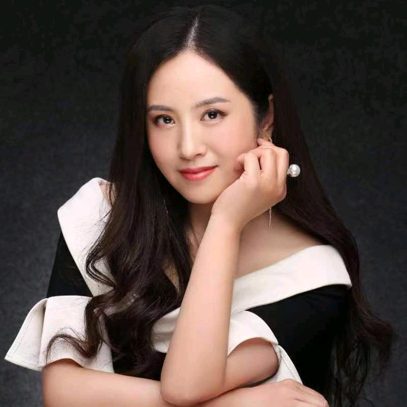 钢琴何老师
