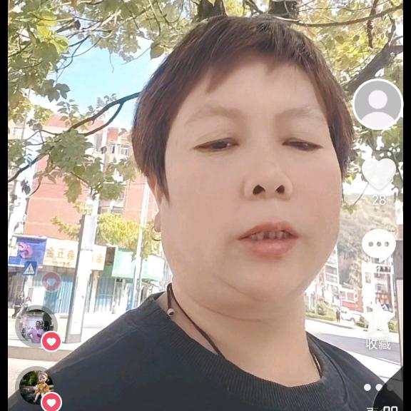 邓小琴