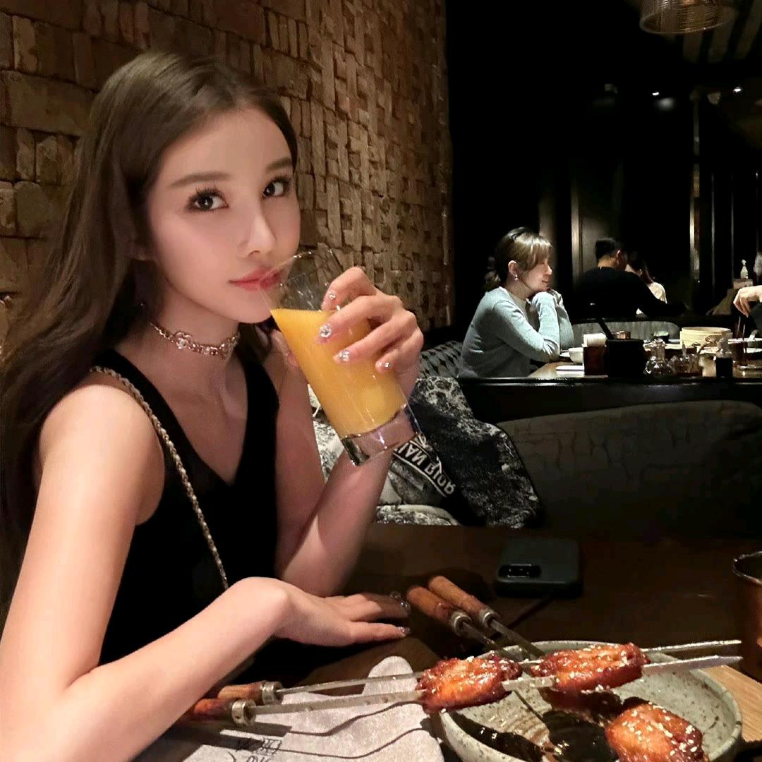 小颖不乖