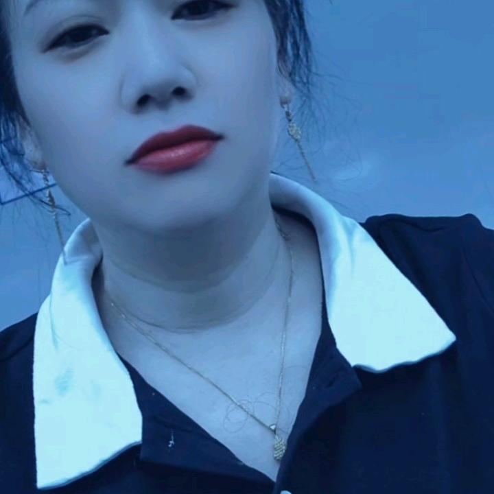 琼琼丶