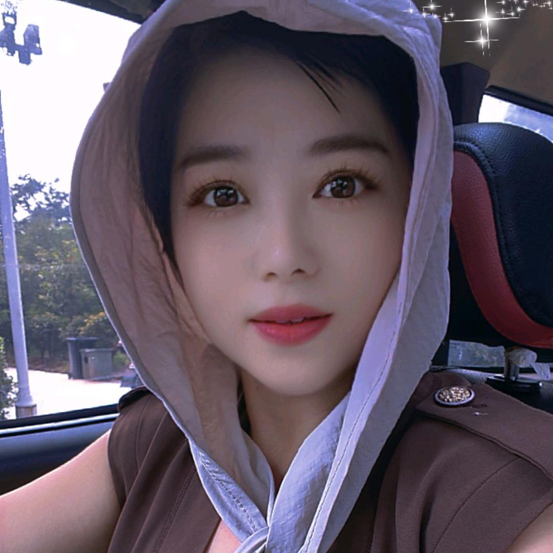 坚强的女人。