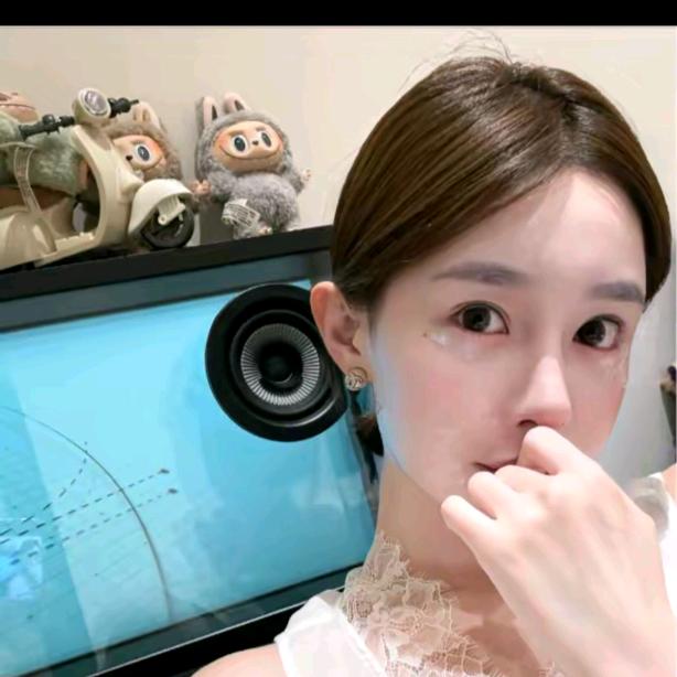 瓜瓜 ART ME-穿搭优选