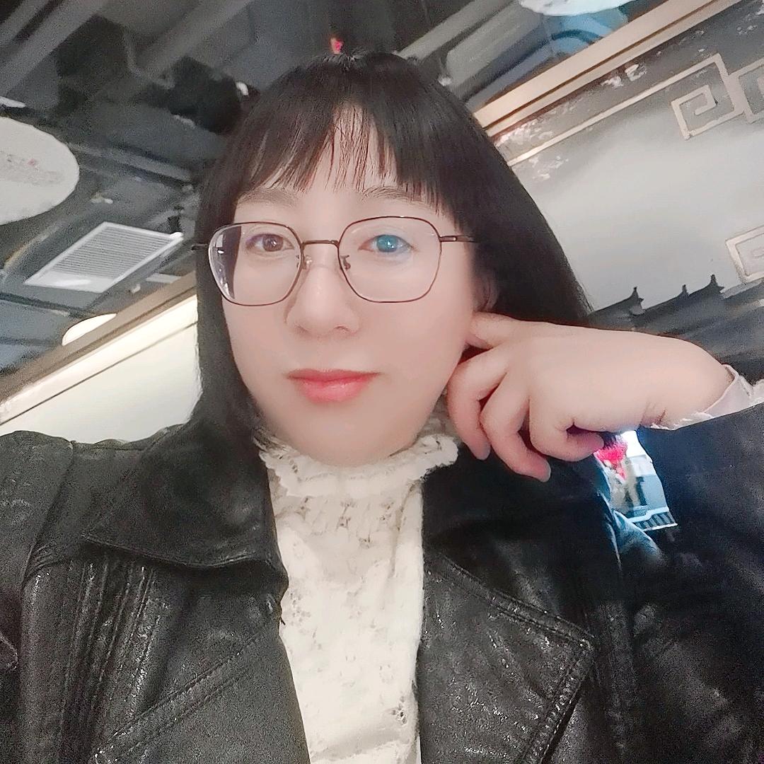 🧣霞儿🧣