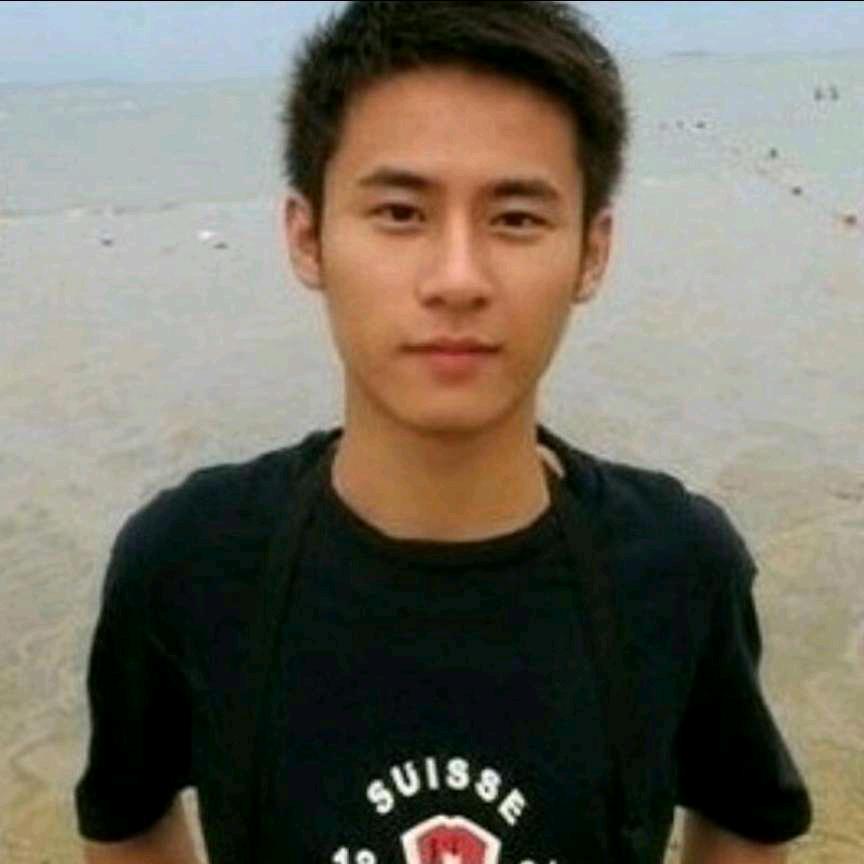 🔥龍之逆粼🔥