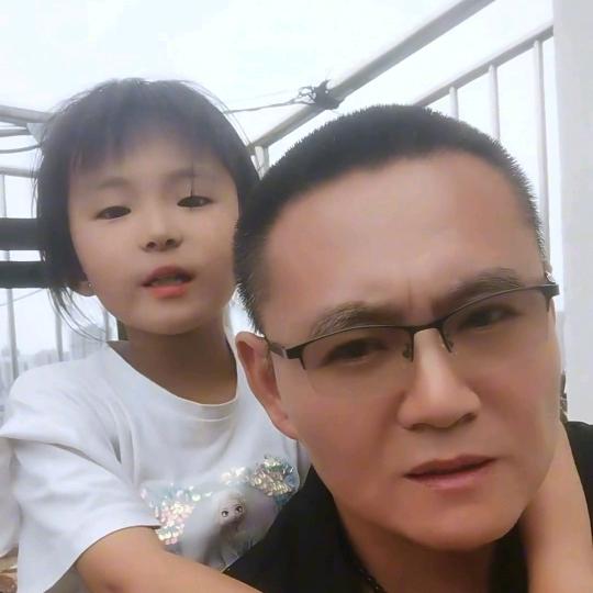 容月爸爸百货