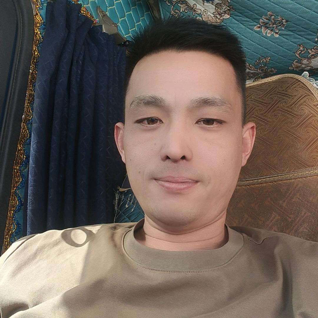 @八零后@   的🐍